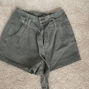 american eagle shorts